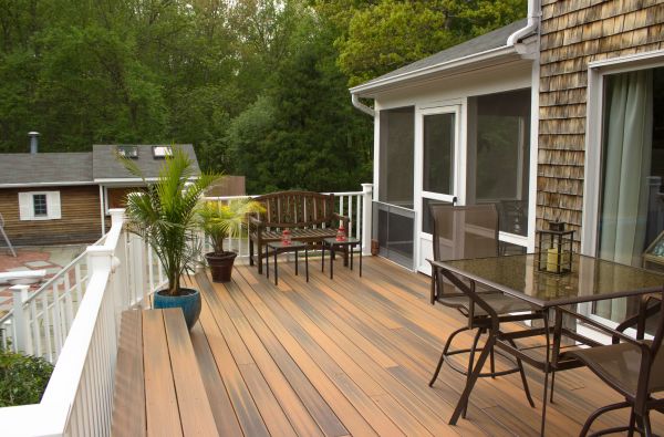 Decking Service in San Marcos