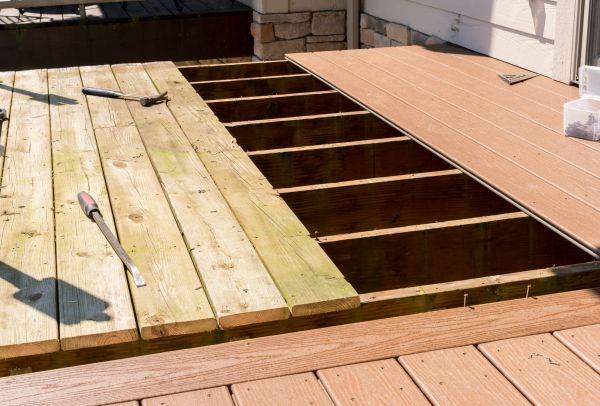 Cost of Deck Floor Replacement in San Marcos